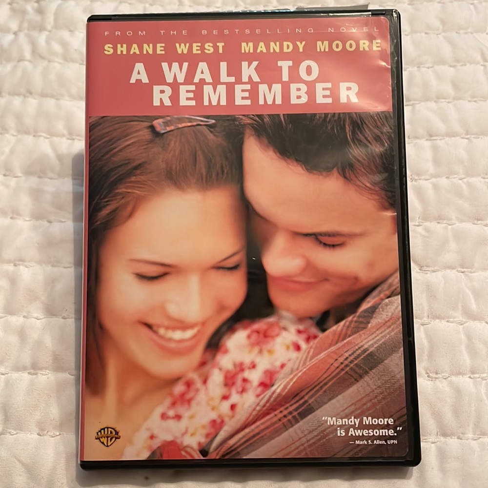 DVD Bundle - Picture 2 of 6